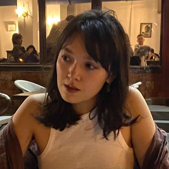 Meet your Posher, Yulia - Picture 1 of 1